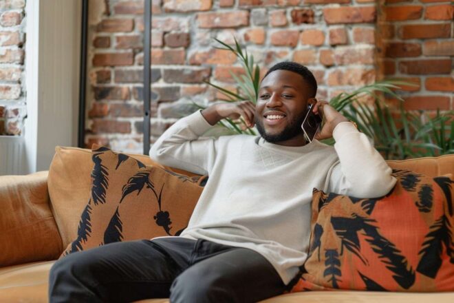 Smartphone homme téléphone